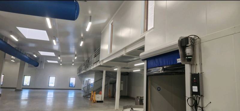 Fourniture et pose cloison et plafond isotherme usine agroalimentaire Fécamp 76