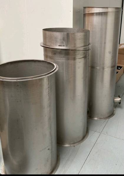 Fabrication sur mesure de conduit chaudronné INOX pour un client à Alençon 61