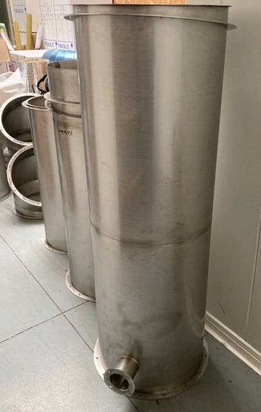 Fabrication sur mesure de conduit chaudronné INOX pour un client à Alençon 61